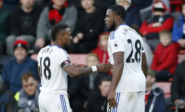 Jermaine Defoe and Victor Anichebe