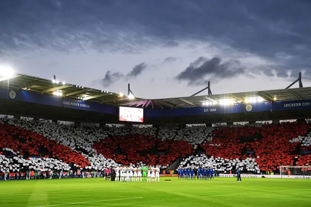 Leicester City fans making poppy shape