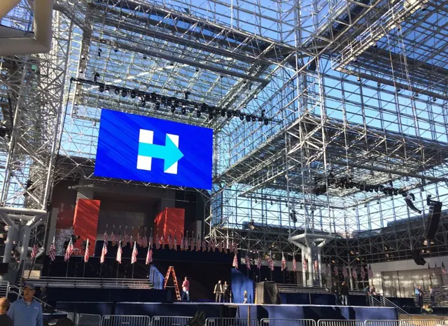 Clinton's stage