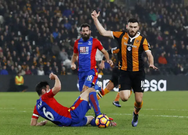 Robert Snodgrass goes down