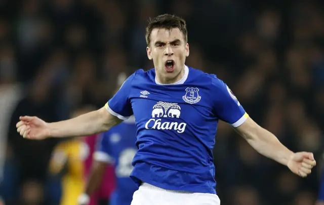 Seamus Coleman of Everton celebrates