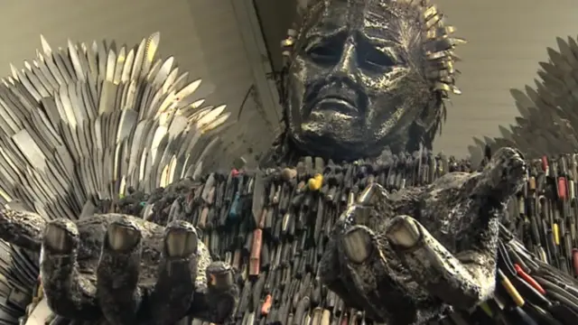 Knife angel