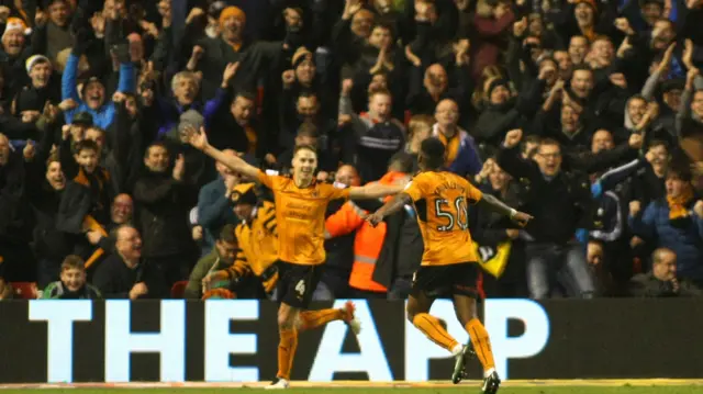 DAve Edwards and goalscorer Ivan Cavaleiro