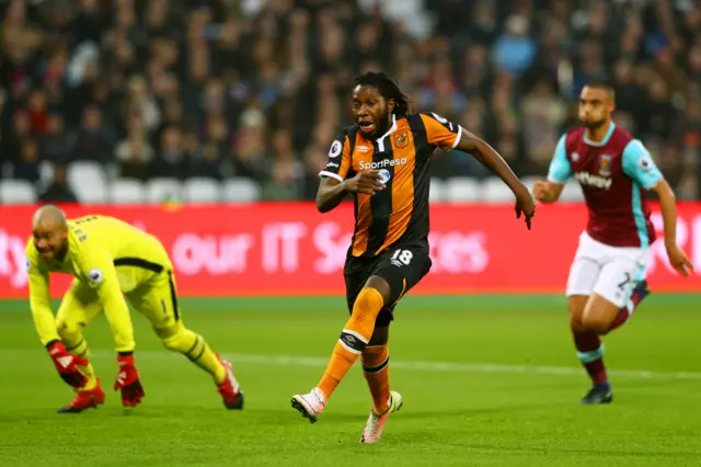 Hull City's Dieumerci Mbokani