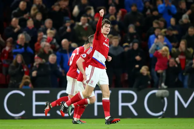 De Roon celebrates