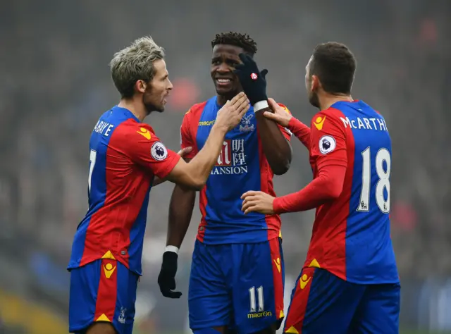 Zaha told to calm down by team mnates