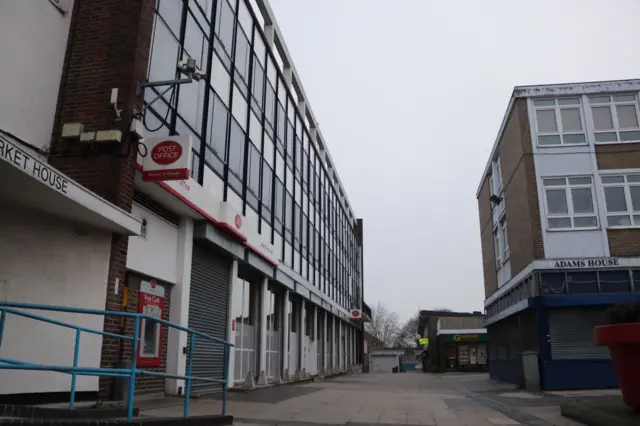 Harlow Crown post office