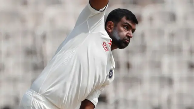 Ravi Ashwin bowls