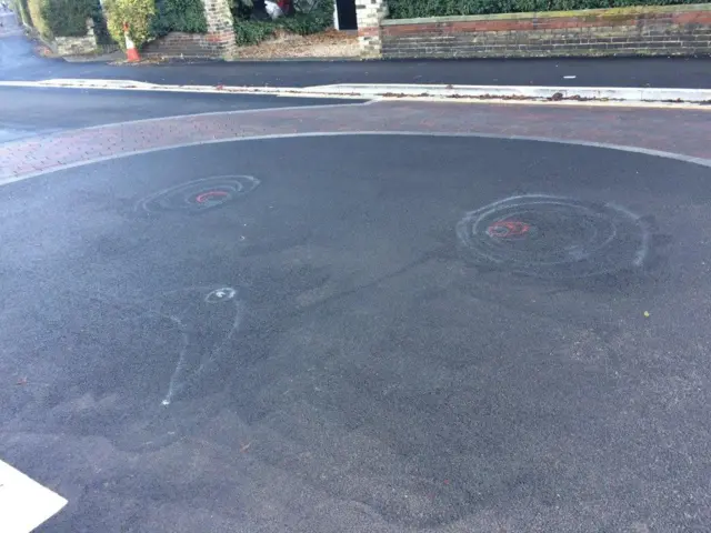 Ghost roundabout