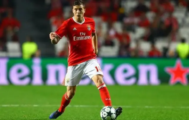 Victor Lindelof