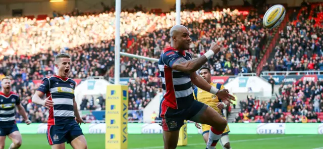 Tom Varndell