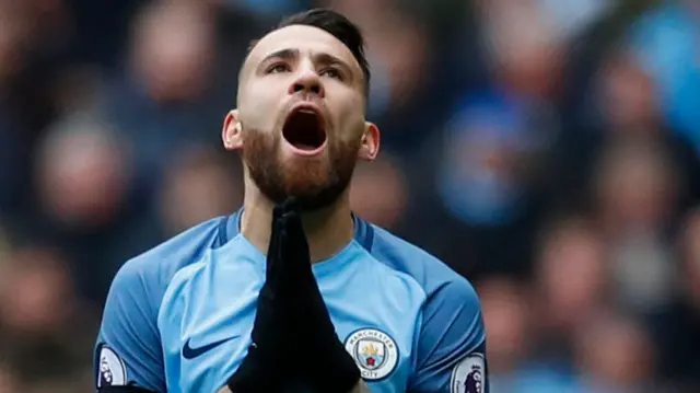 Nicolas Otamendi, Man City