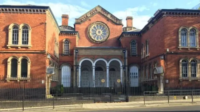 The outside of the synagogue