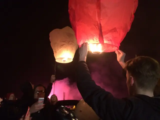 Lanterns being released at Leigh-on-Sea vigil