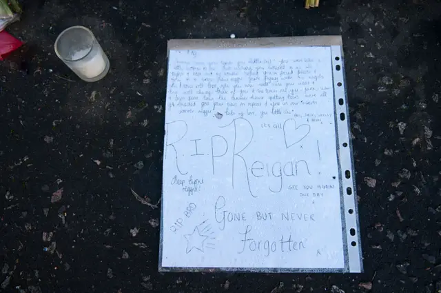 Tribute to Reigan Knight at crash site in Leigh-on-Sea