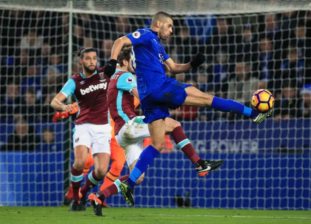 Islam Slimani attempts a shot