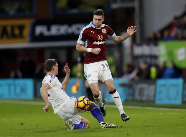 Stephen Ward in action with Sunderland's Billy Jones