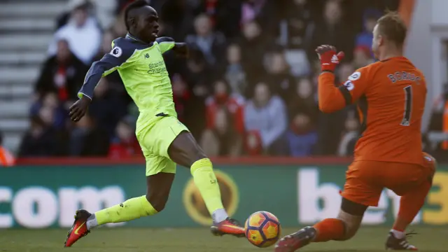 Sadio Mane scores