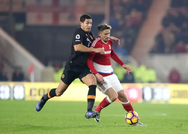 Jake Livermore trips Gaston Ramirez