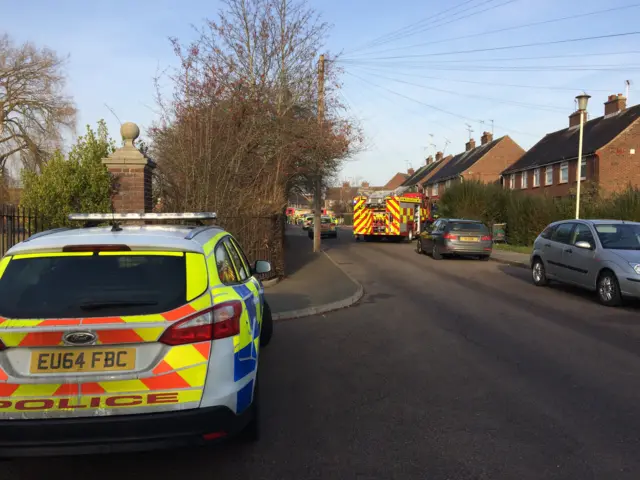 Fox Crescent car fire