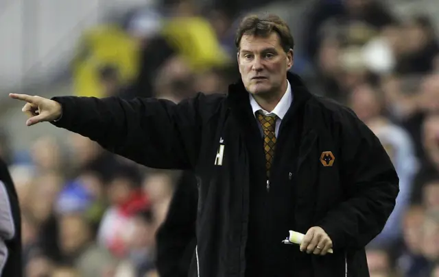 Glenn Hoddle gestures