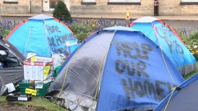 Tents in Hull