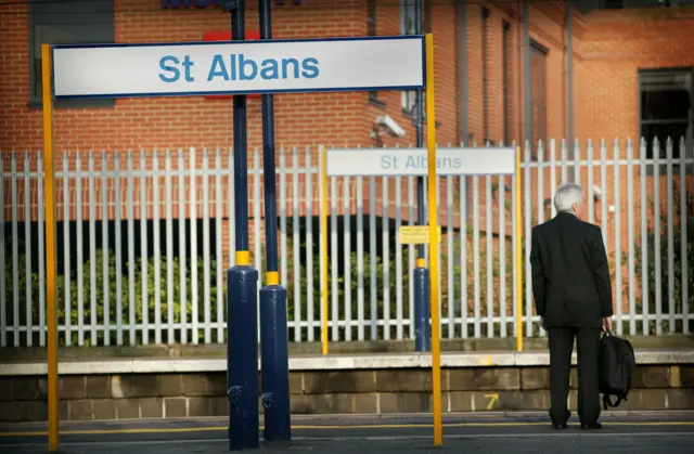 St Albans railway station