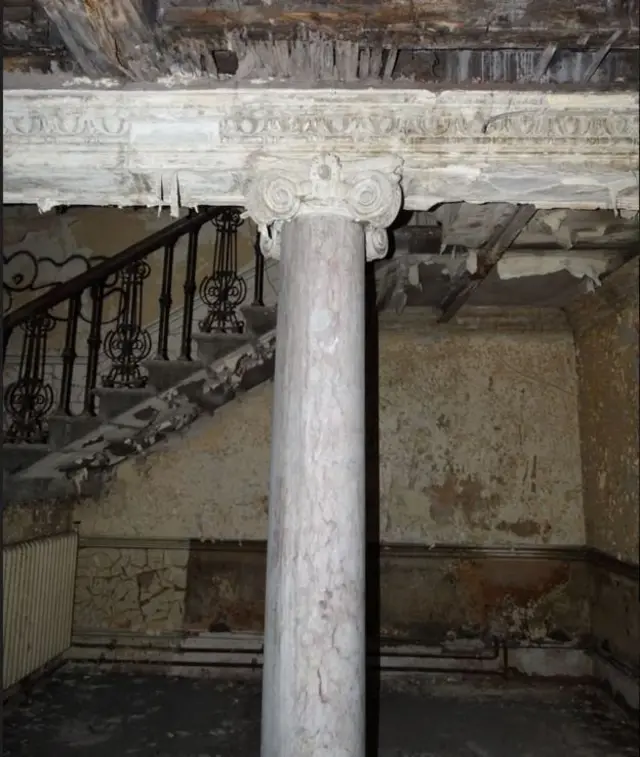 Inside Sheffield's derelict Old Town Hall