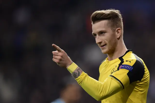 Marco Reus celebrates