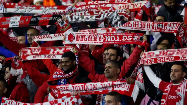 Hapeol Beer Sheva fans