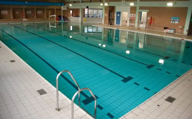 Swimming pool