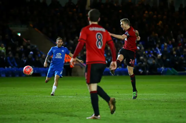 Darren Fletcher scores