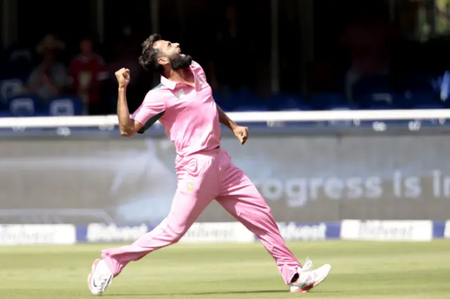 Imran Tahir celebrates