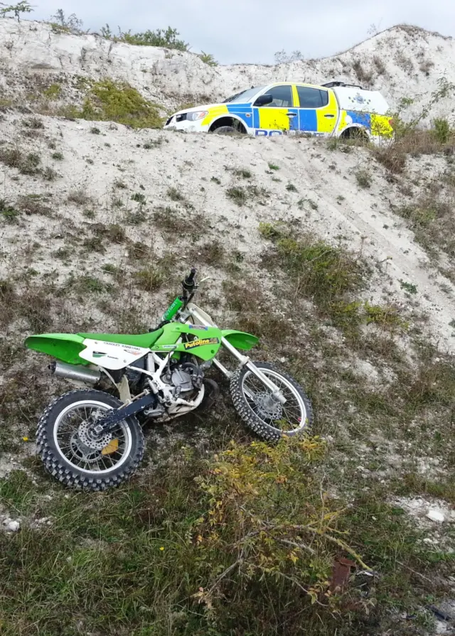 BBC Local Live Beds, Herts & Bucks on Friday, 12 February 2016 BBC News