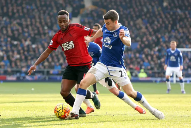 Saido Berahino and Seamus Coleman