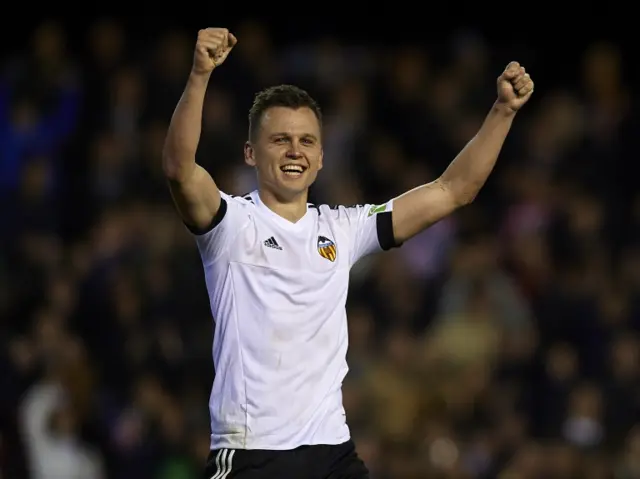 Denis Cheryshev celebrates