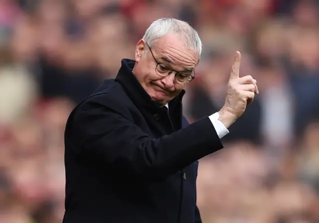 Claudio Ranieri gestures