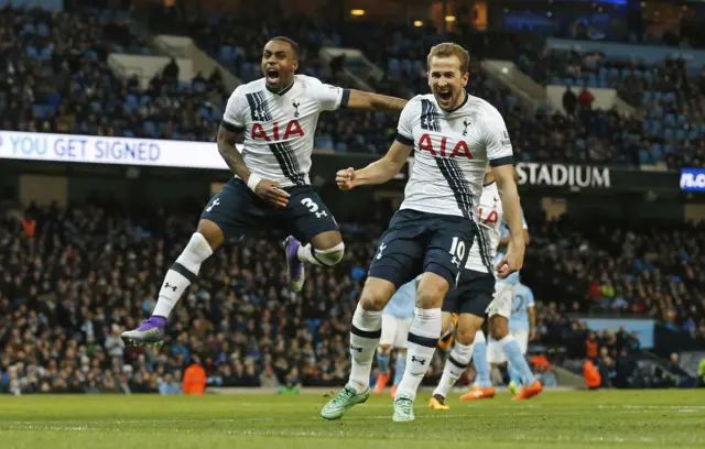 Harry Kane celebrates