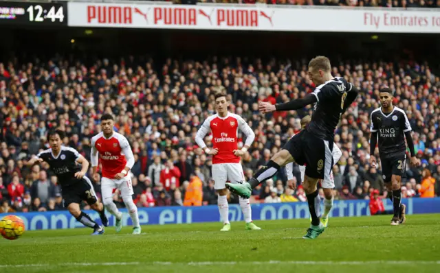 Jamie Vardy scores for Leicester