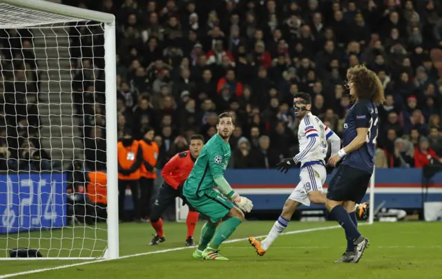 Diego Costa sees his header saved onto the bar