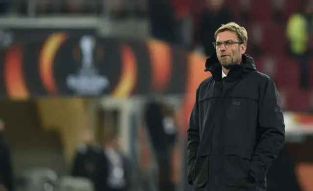 Jurgen Klopp watches play