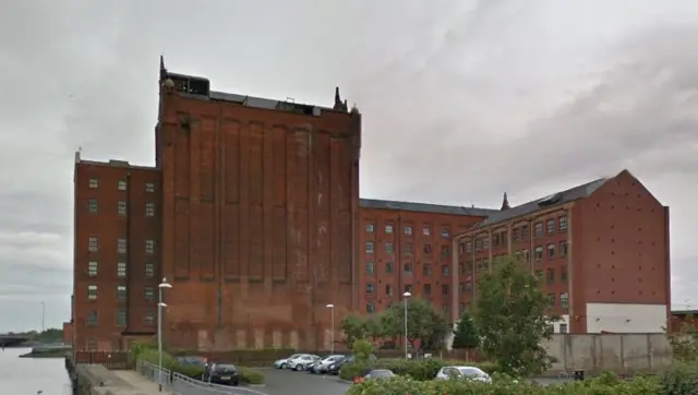 Victoria Mills