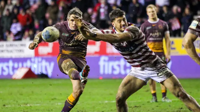 Anthony Gelling