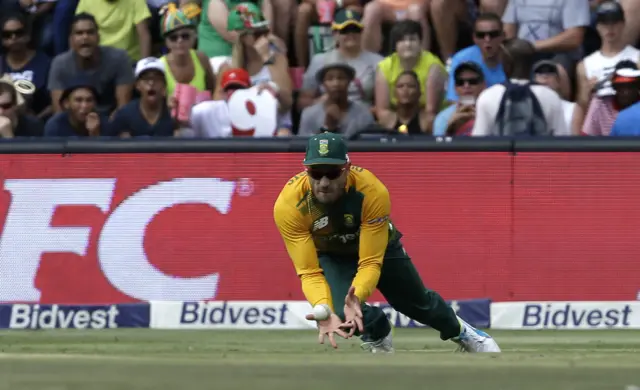 Du Plessis catches