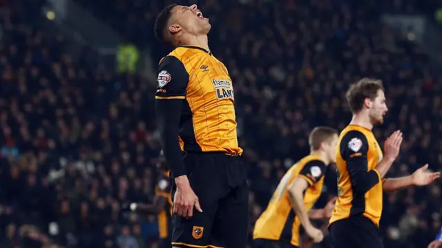 Curtis Davies