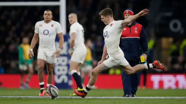 Owen Farrell kicks a penalty