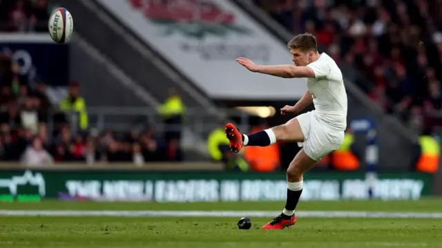 Owen Farrell scores