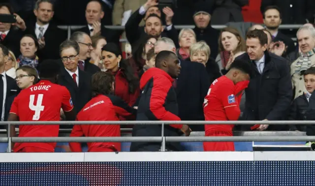 Liverpool players look dejected