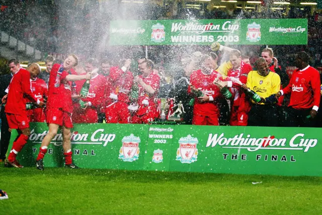 Liverpool celebrate winning the 2003 League Cup final