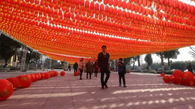 Chinese people preparing for new year